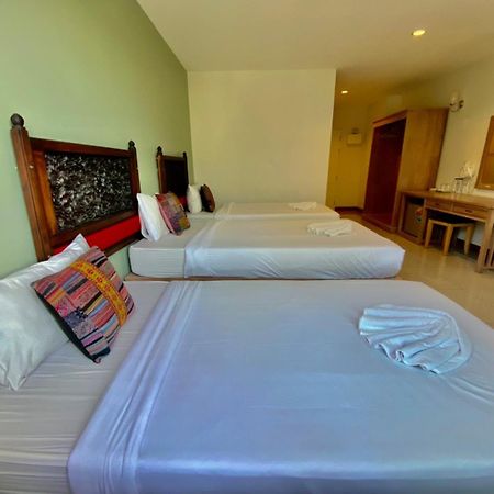 At Ruam Chok Hotel Chiang Mai Zewnętrze zdjęcie